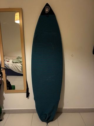 Tabla de surf DUCKS con quillas y funda