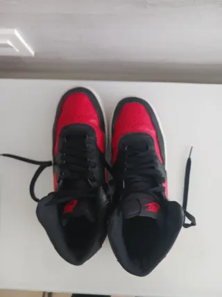 Zapatilla Nike Dunk Botín Roja Negra