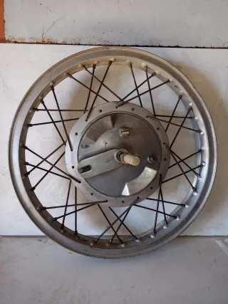 Rueda Ducati Antigua