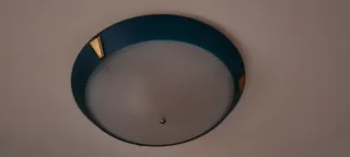 Plafoniera in vetro blu e bianco