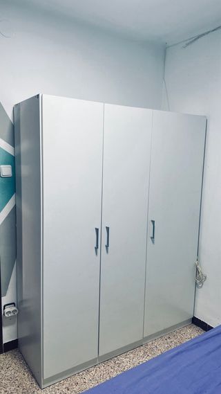 SE ALQUILA HABITACION EN PUBILLAS CASAS, PAREJAS.