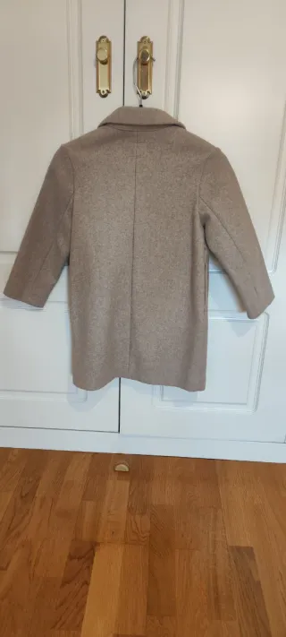 Abrigo niña Zara beige talla 6-7