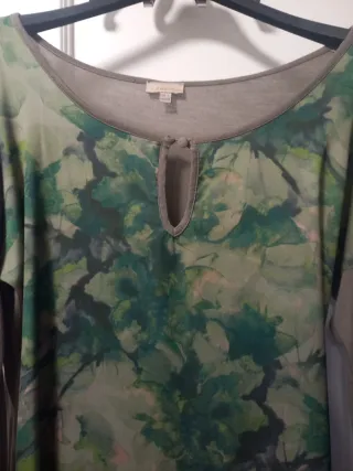 Camiseta manga larga mujer estampado floral