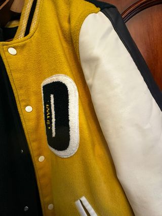 Chaqueta Zara Talla M Verde y Amarilla