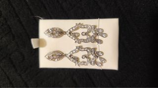 Pendientes de plata de primera ley y circonitas