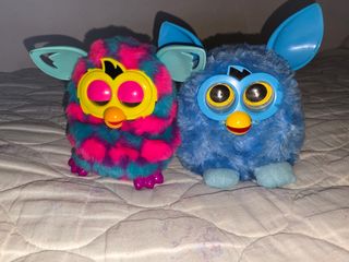 2 Furbys Juguetes Electrónicos