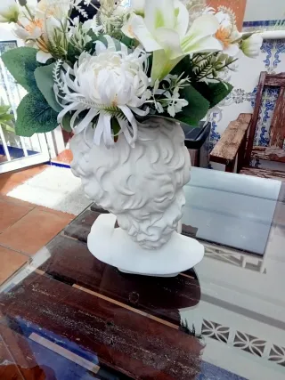 Florero Busto David