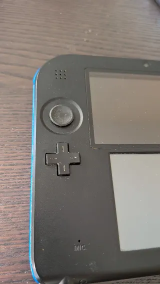 Nintendo 2DS Negra y Azul