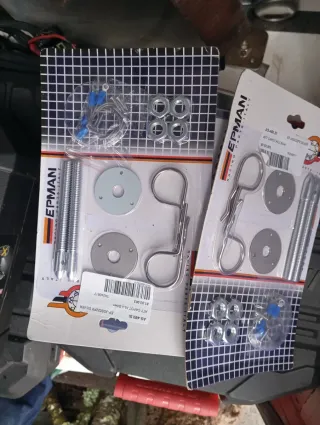 Cierres de capo Rally