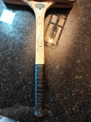 Raqueta Vintage - Más de 50 años