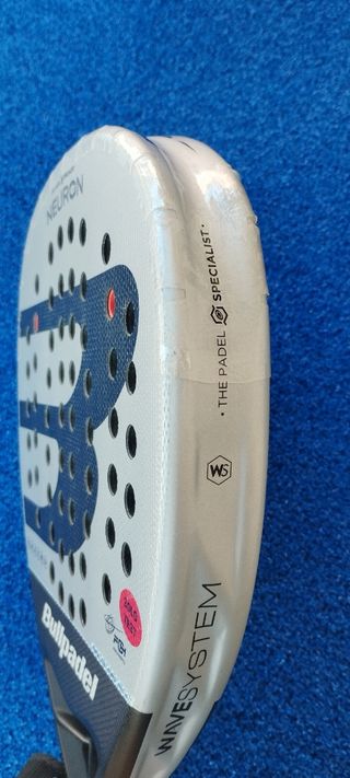 Bullpadel NEURON 2025