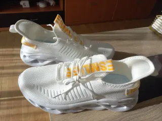 Zapatillas deportivas 43