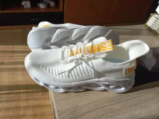 Zapatillas deportivas 43