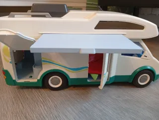 Playmobil Caravana con figuras y accesorios