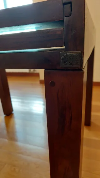 Mesa comedor teka y cristal de Banak