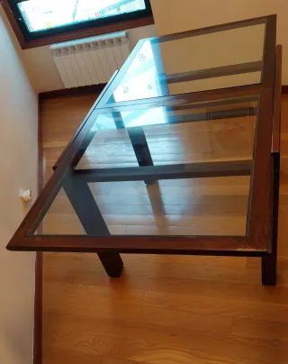 Mesa comedor teka y cristal de Banak