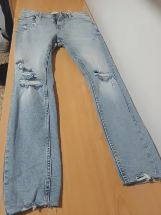 Pantalones vaqueros (Precio negociable)