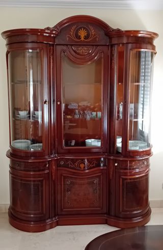 Vitrina Clásica Marquetería Madera y Cristal