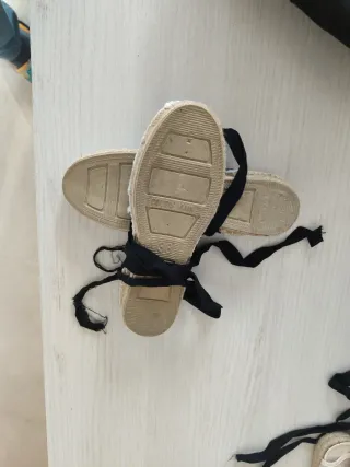 Espardeñas Falleras Talla 38 Beige y Negro