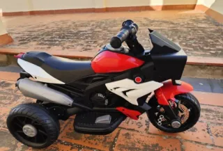 Moto Eléctrica Infantil Roja
