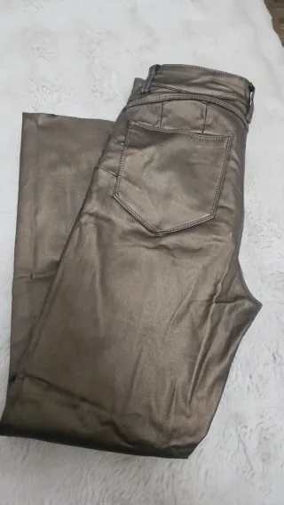 Vaqueros dorados, hecho en españa/ talla M pequeño