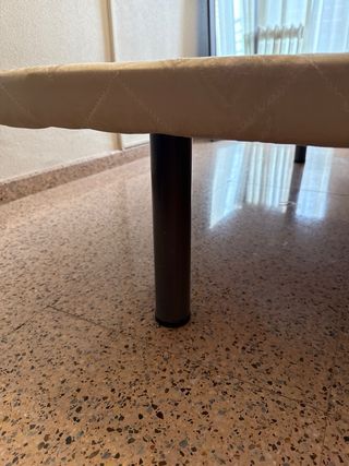 Base tapizada 135x180 cm