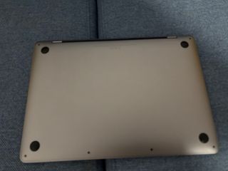 MacBook Pro 13 i5 8GB 256GB