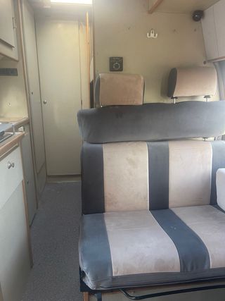 Autocaravana Ford- CS-REISEMOBILE