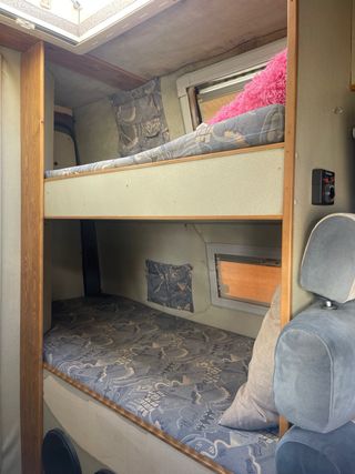 Autocaravana Ford- CS-REISEMOBILE