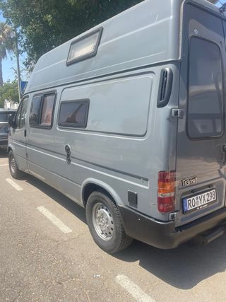 Autocaravana Ford- CS-REISEMOBILE