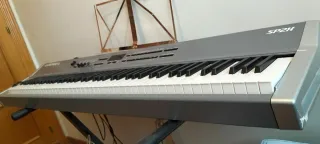 Kurzweil SP2X Piano de escenario