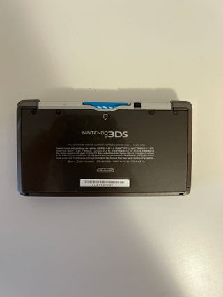 Old Nintendo 3DS Negra