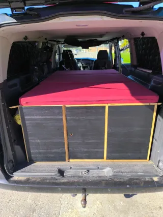 Mercedes-Benz Vito 2012