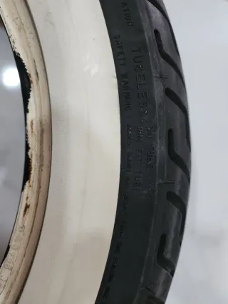 Neumático Harley Davidson Road King Electra..