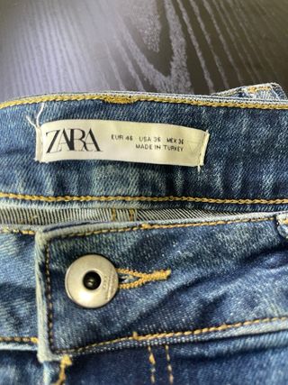 Pantalón vaquero Zara azul hombre Talla 46