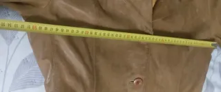 Abrigo largo de piel marrón. T.44