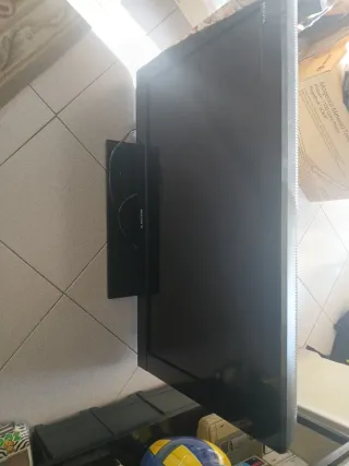 TV Sony KDL32BX400 Negra