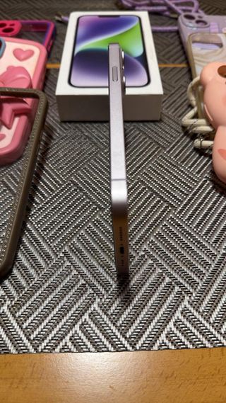 iPhone 14 Plus Morado