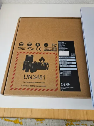 Portátil Asus VivoBook 14 M413DA-EB462 Ryzen 7