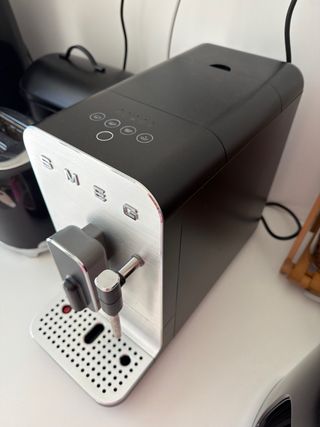 Cafetera Smeg BCC02