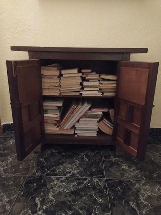 Mueble recibidor antiguo madera y metal