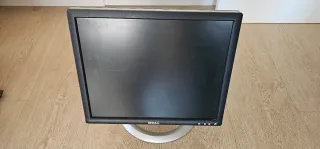 Monitor Dell Negro y Plateado