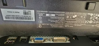 Monitor Dell Negro y Plateado