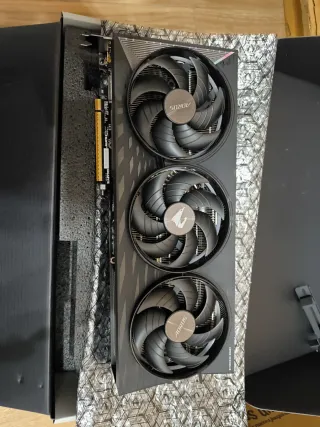 Gigabyte Aorus Elite RX 9070 XT