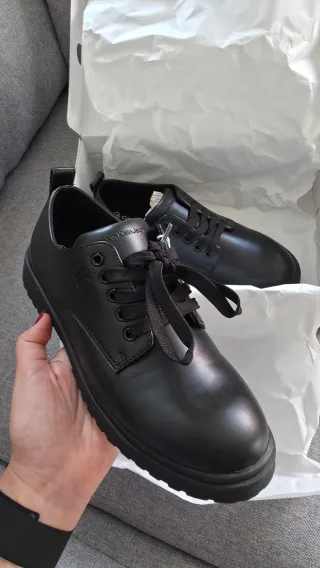 Zapatos Calvin Klein Jeans Talla 38 Nuevos