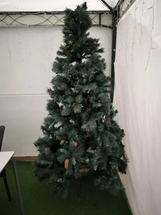 Árbol de Navidad artificial