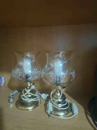 Juego de 2 lámparas de mesa doradas