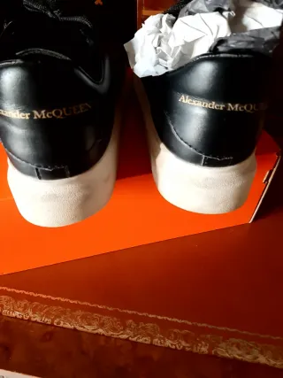 Scarpe parallele Alexander McQueen Uomo Nere