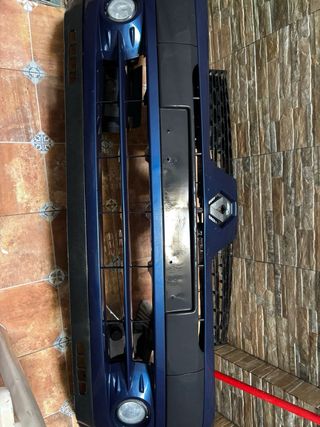 Paragolpes Renault Clio con antinieblas