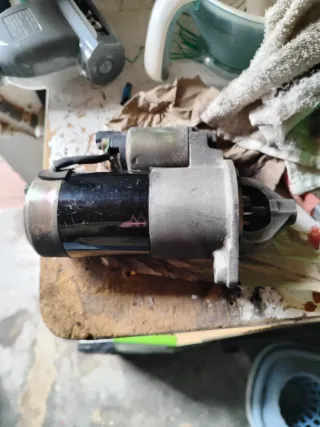 Motor de Arranque Valeo 2A100 12V